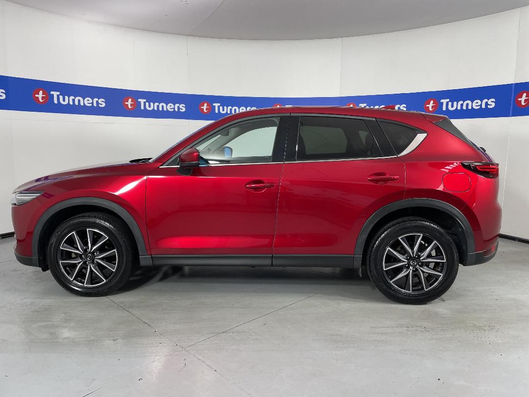 Photo '24' of Mazda CX-5