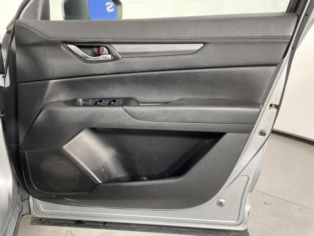 Photo '15' of Mazda CX-5