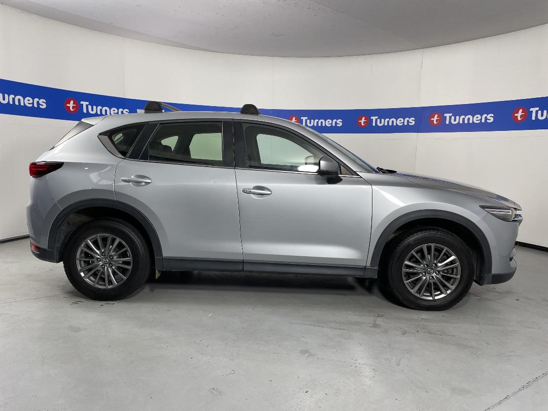 Photo '23' of Mazda CX-5