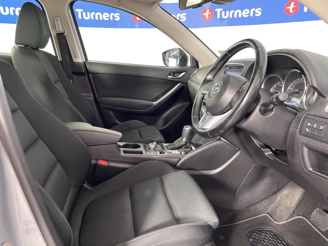 Photo '16' of Mazda CX-5