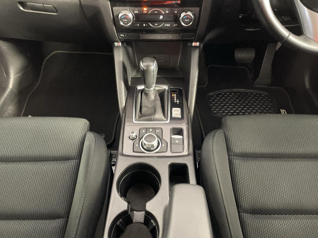 Photo '18' of Mazda CX-5