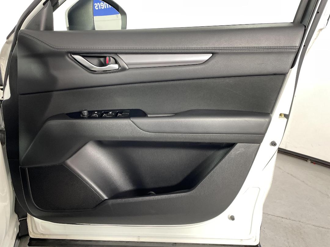 Photo '15' of Mazda CX-5 Photo '15' of Mazda CX-5