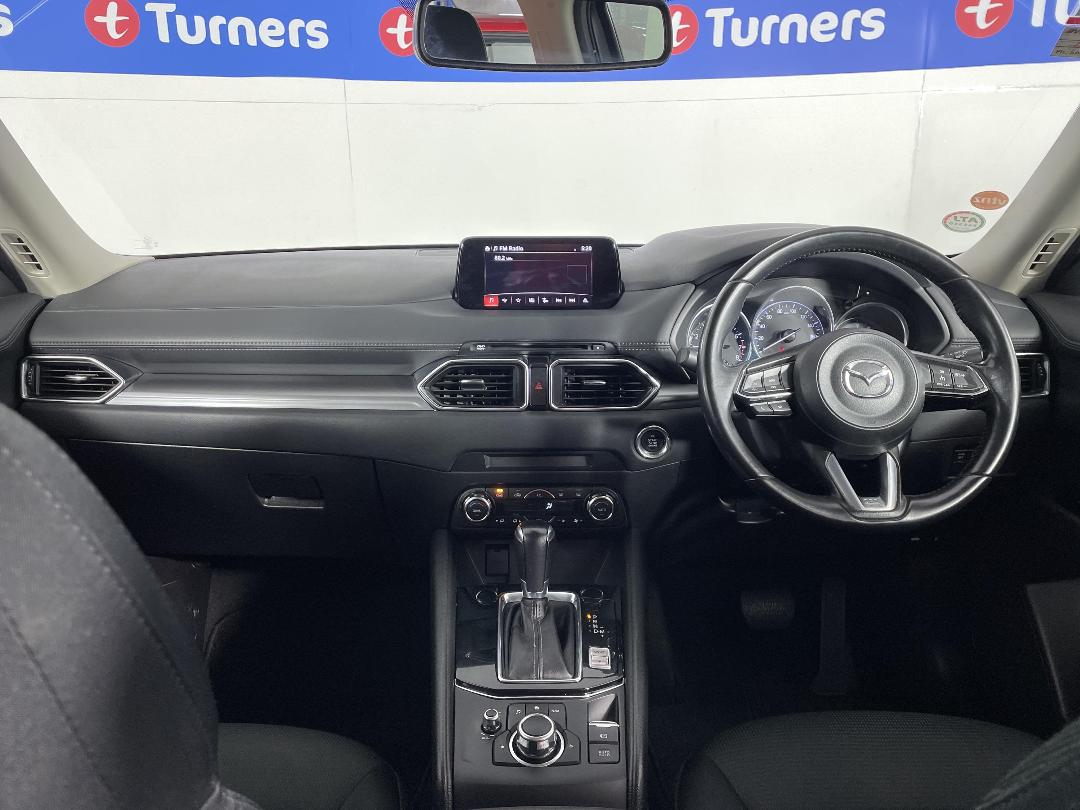 Photo '17' of Mazda CX-5 Photo '17' of Mazda CX-5