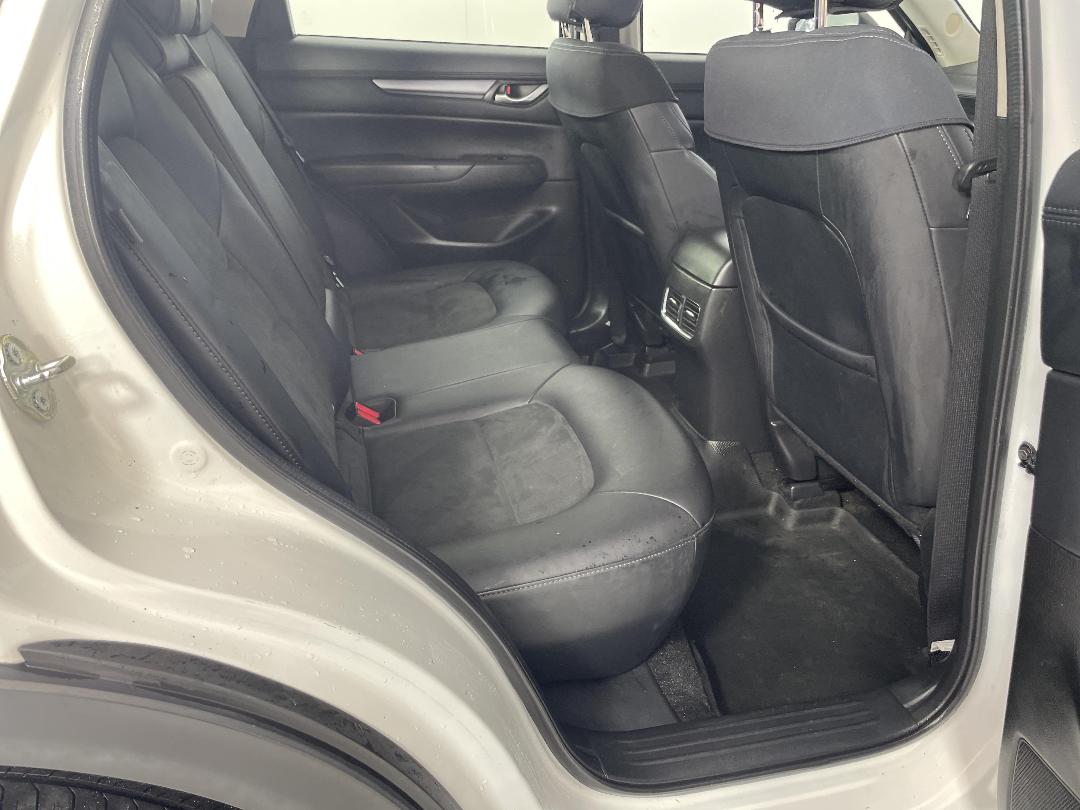 Photo '20' of Mazda CX-5