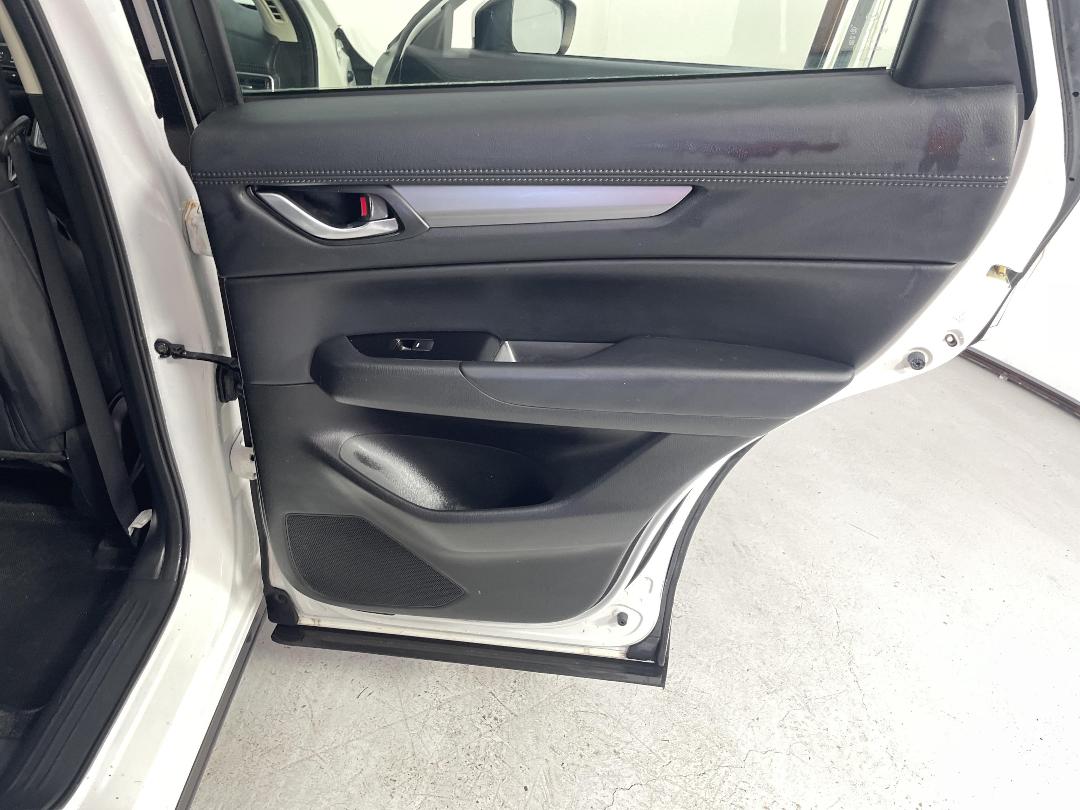 Photo '19' of Mazda CX-5