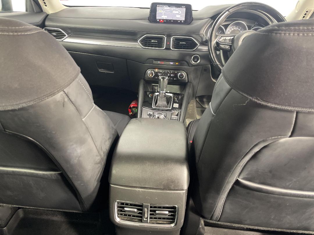 Photo '18' of Mazda CX-5