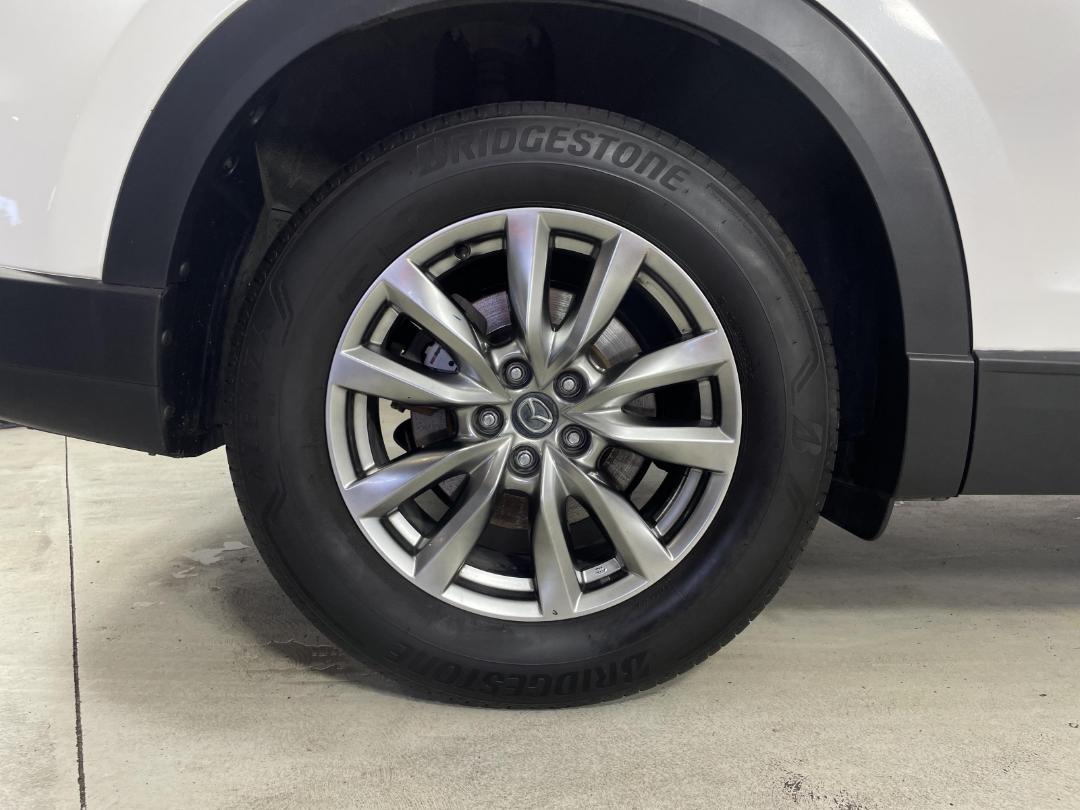 Photo '12' of Mazda CX-9 Photo '12' of Mazda CX-9