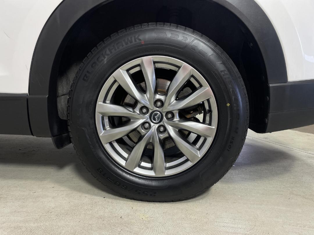 Photo '11' of Mazda CX-9 Photo '11' of Mazda CX-9