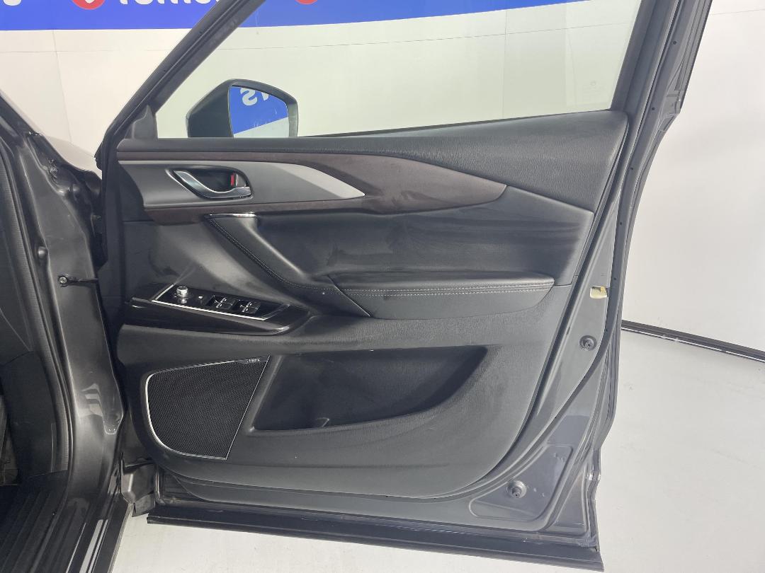 Photo '15' of Mazda CX-9 Photo '15' of Mazda CX-9