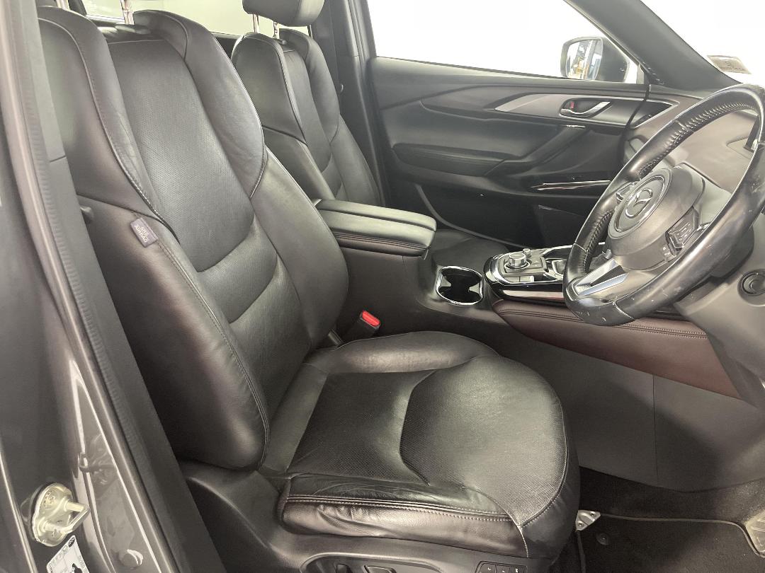 Photo '16' of Mazda CX-9 Photo '16' of Mazda CX-9