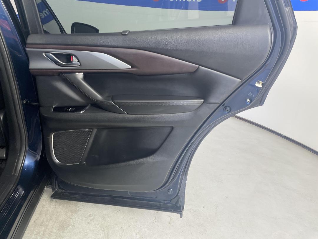 Photo '19' of Mazda CX-9 Photo '19' of Mazda CX-9