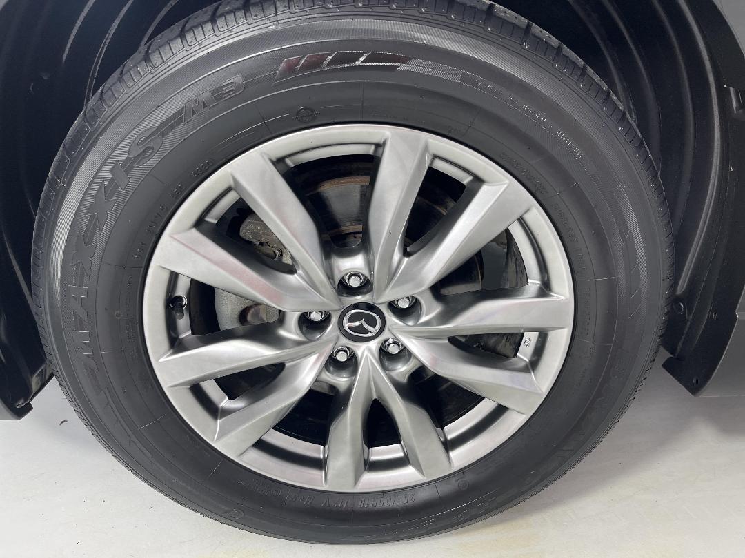 Photo '10' of Mazda CX-9