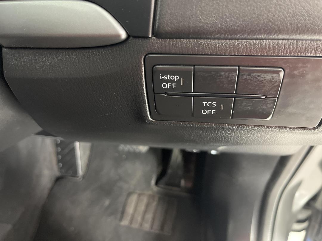 Photo '27' of Mazda CX-9