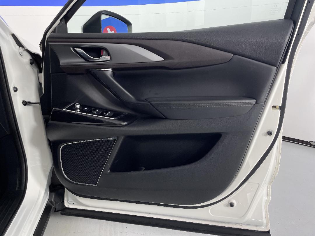 Photo '15' of Mazda CX-9 Photo '15' of Mazda CX-9