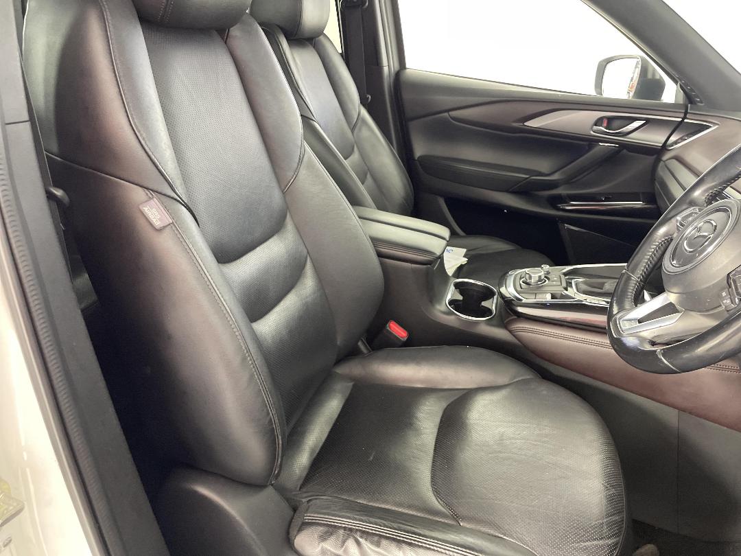 Photo '16' of Mazda CX-9 Photo '16' of Mazda CX-9