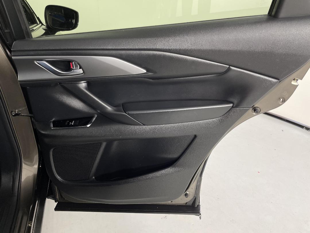 Photo '19' of Mazda CX-9 Photo '19' of Mazda CX-9