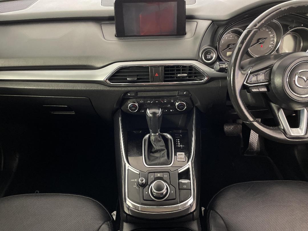 Photo '18' of Mazda CX-9 Photo '18' of Mazda CX-9