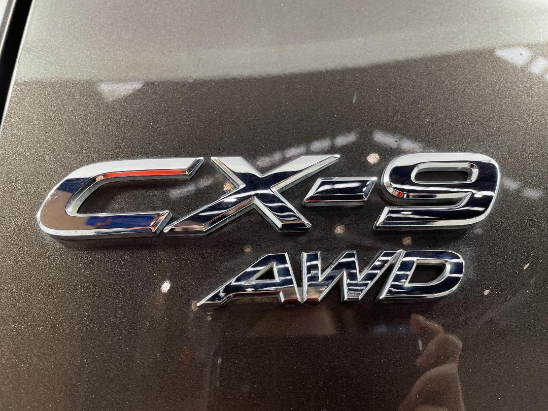 Photo '32' of Mazda CX-9 Photo '32' of Mazda CX-9