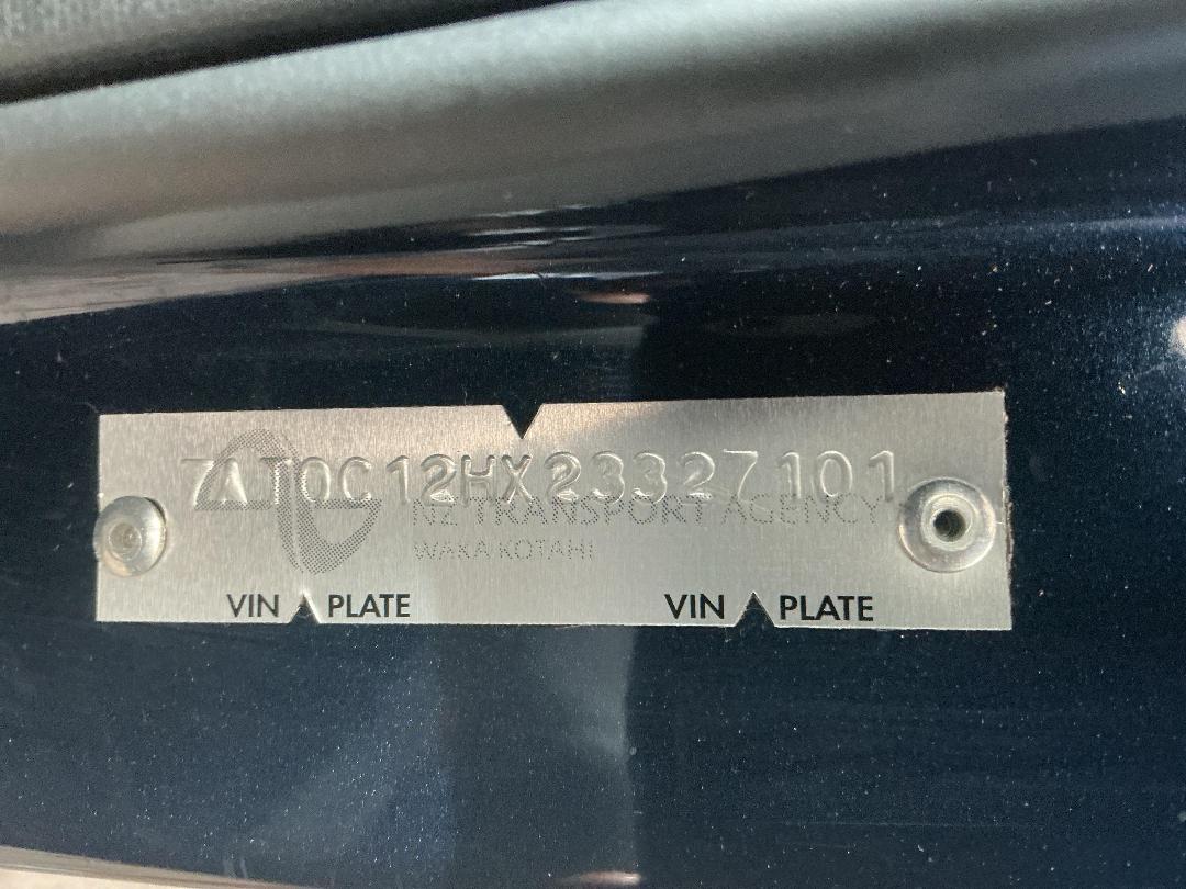 Photo '15' of Mazda Demio Photo '15' of Mazda Demio