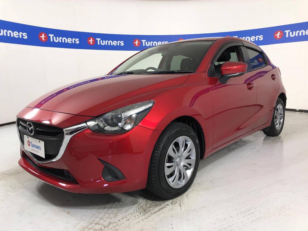 Photo '4' of Mazda Demio