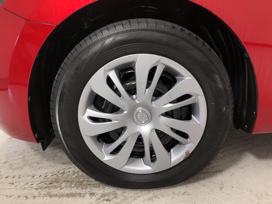 Photo '10' of Mazda Demio