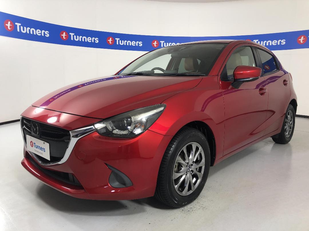 Photo '4' of Mazda Demio