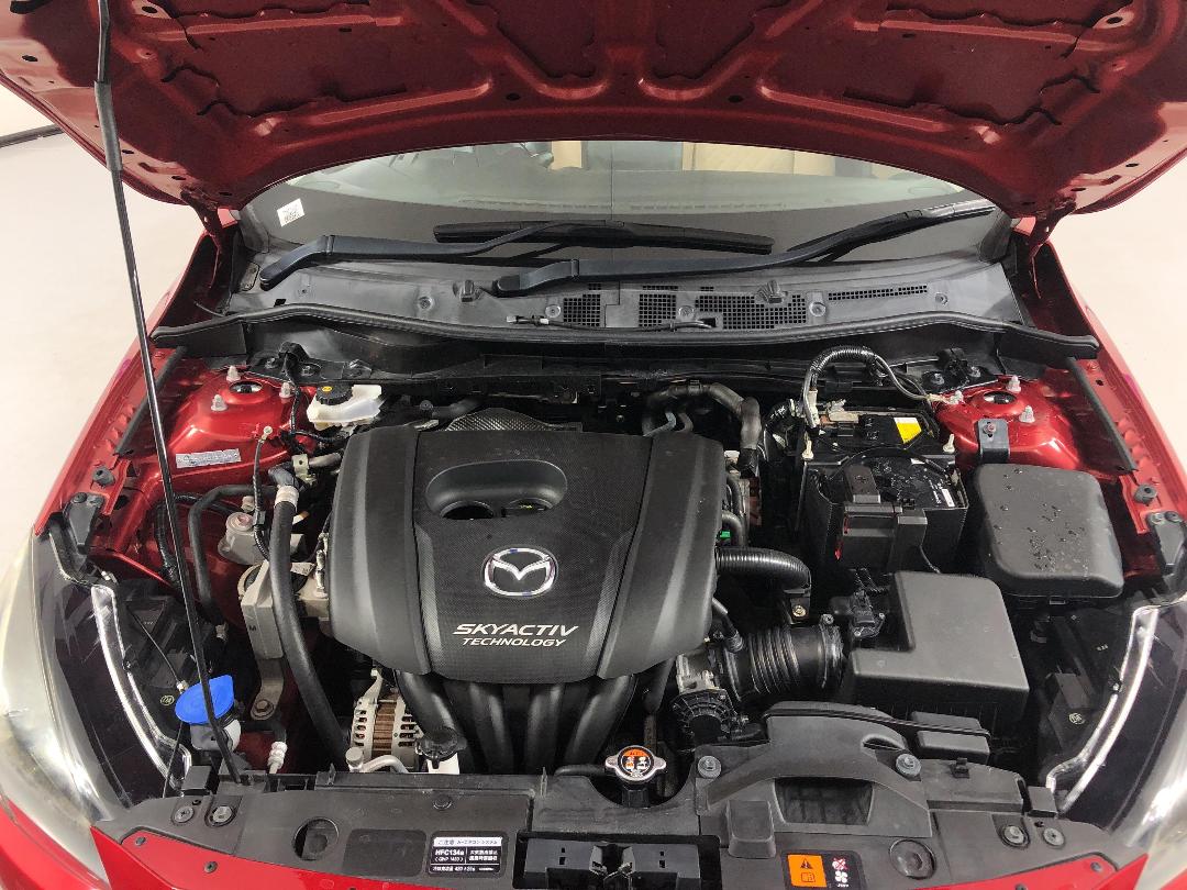 Photo '13' of Mazda Demio