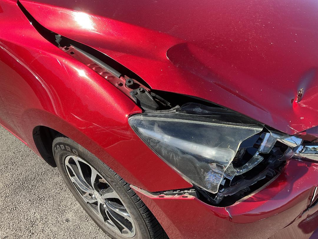 Photo '6' of Mazda Demio