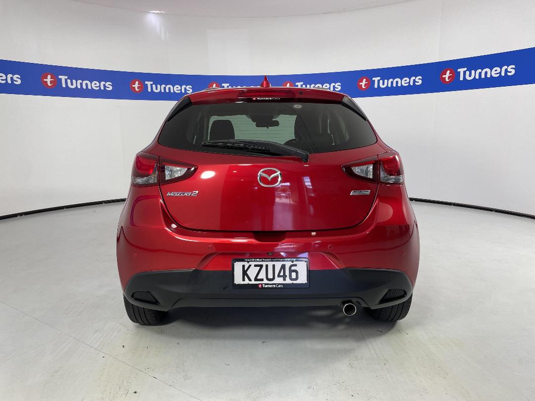 Photo '6' of Mazda Mazda2 Photo '6' of Mazda Mazda2