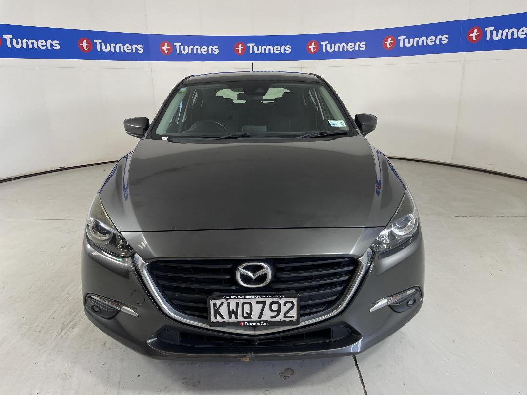 Photo '2' of Mazda Mazda3