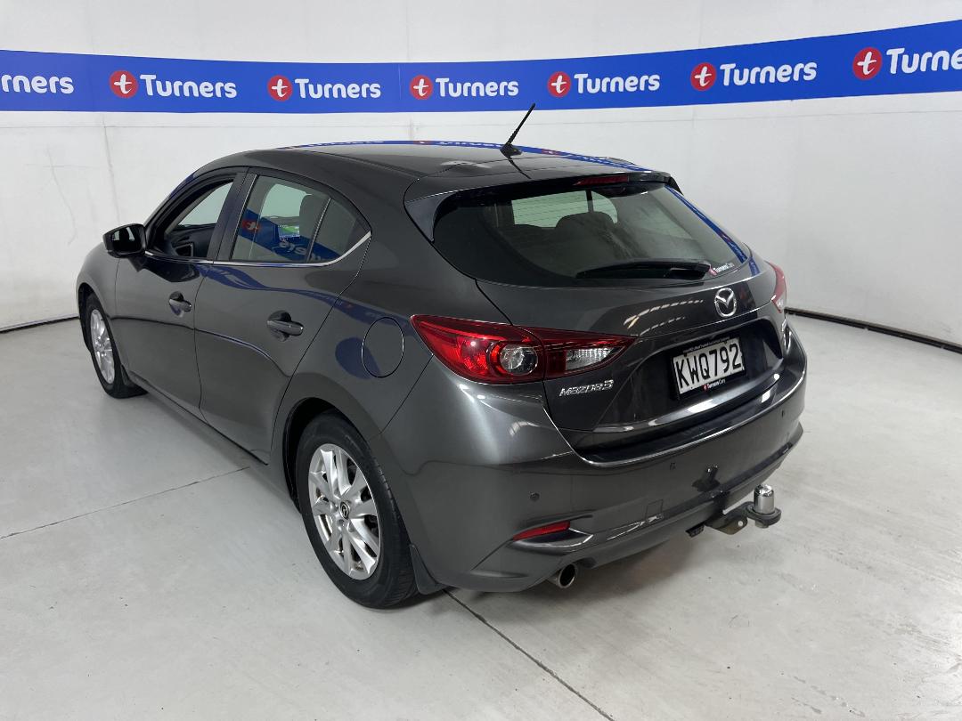 Photo '5' of Mazda Mazda3