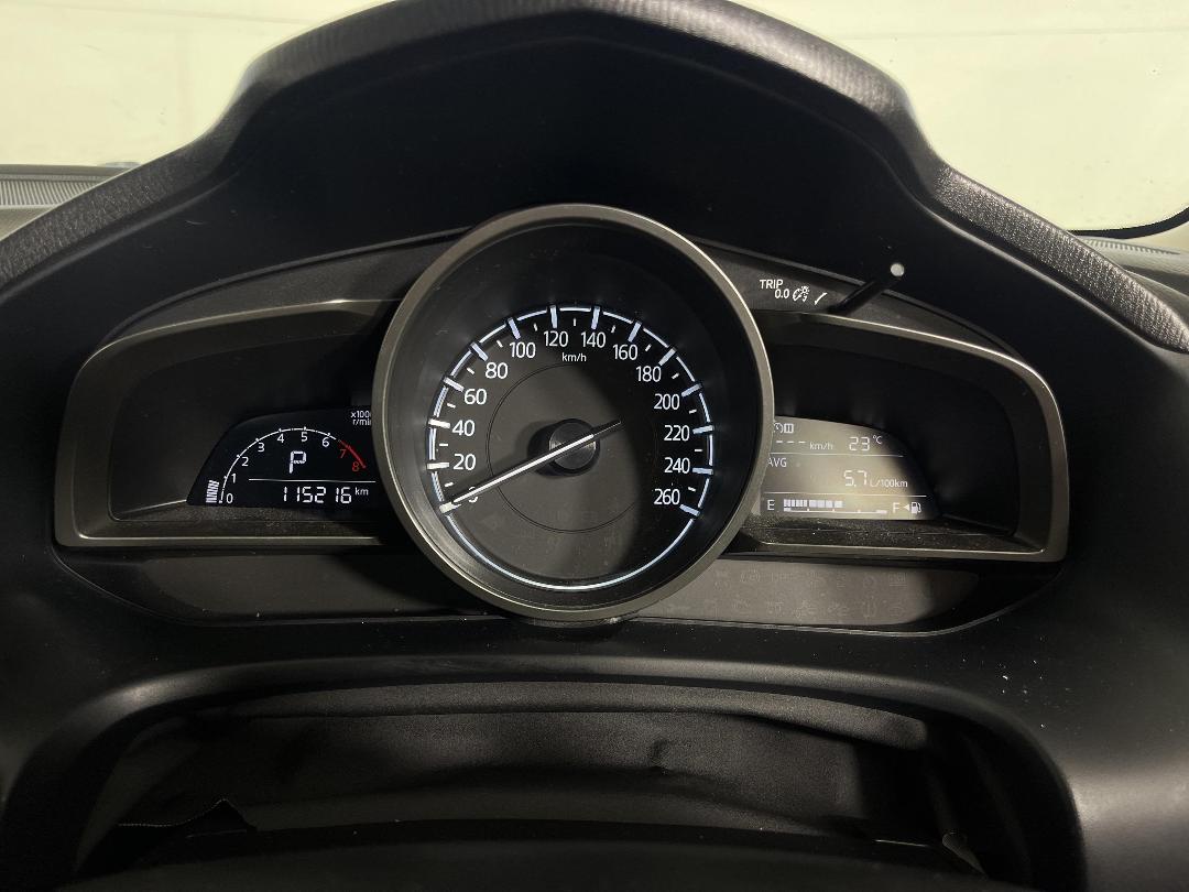 Photo '21' of Mazda Mazda3