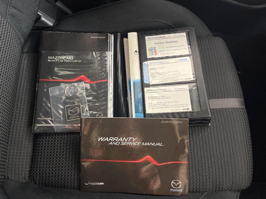 Photo '27' of Mazda Mazda3