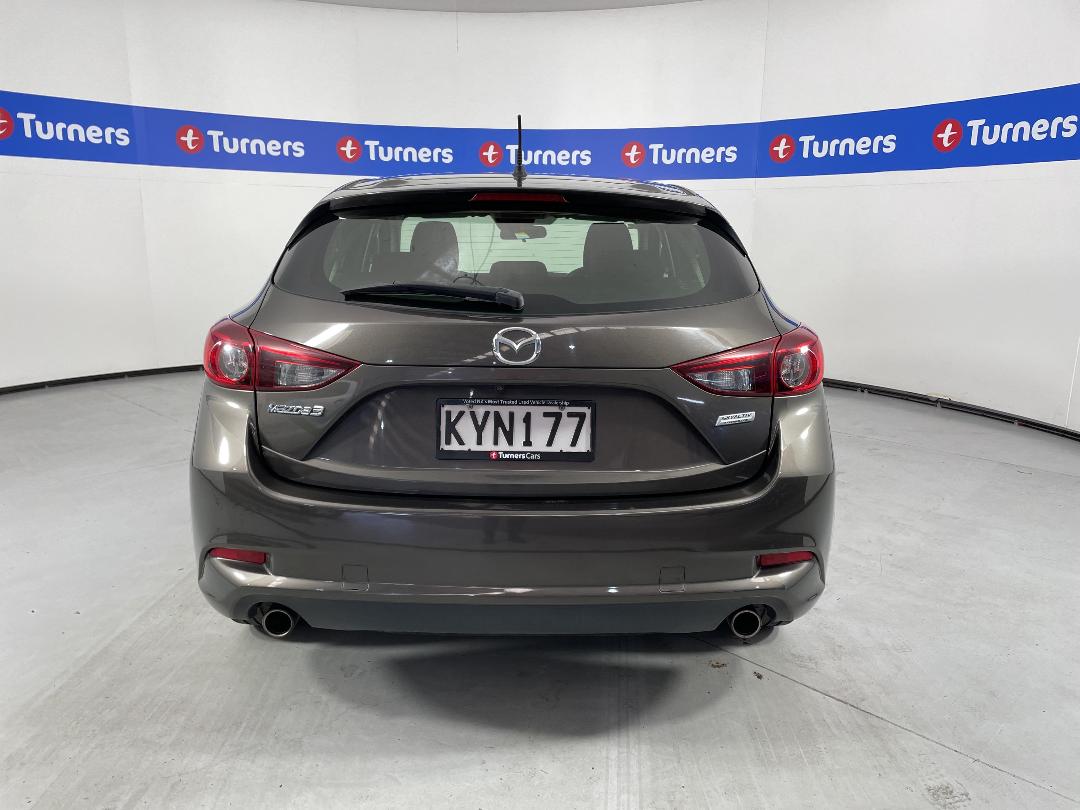 Photo '6' of Mazda Mazda3 Photo '6' of Mazda Mazda3