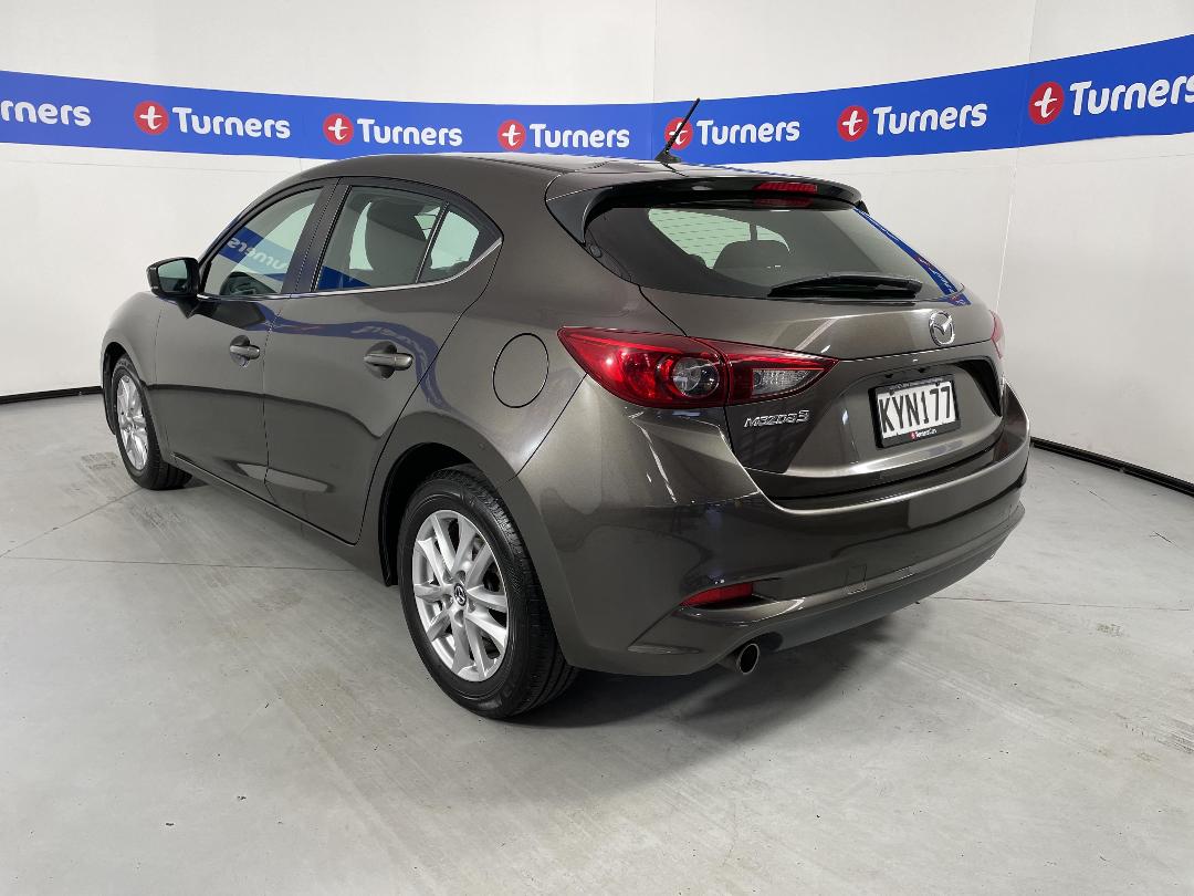 Photo '5' of Mazda Mazda3 Photo '5' of Mazda Mazda3