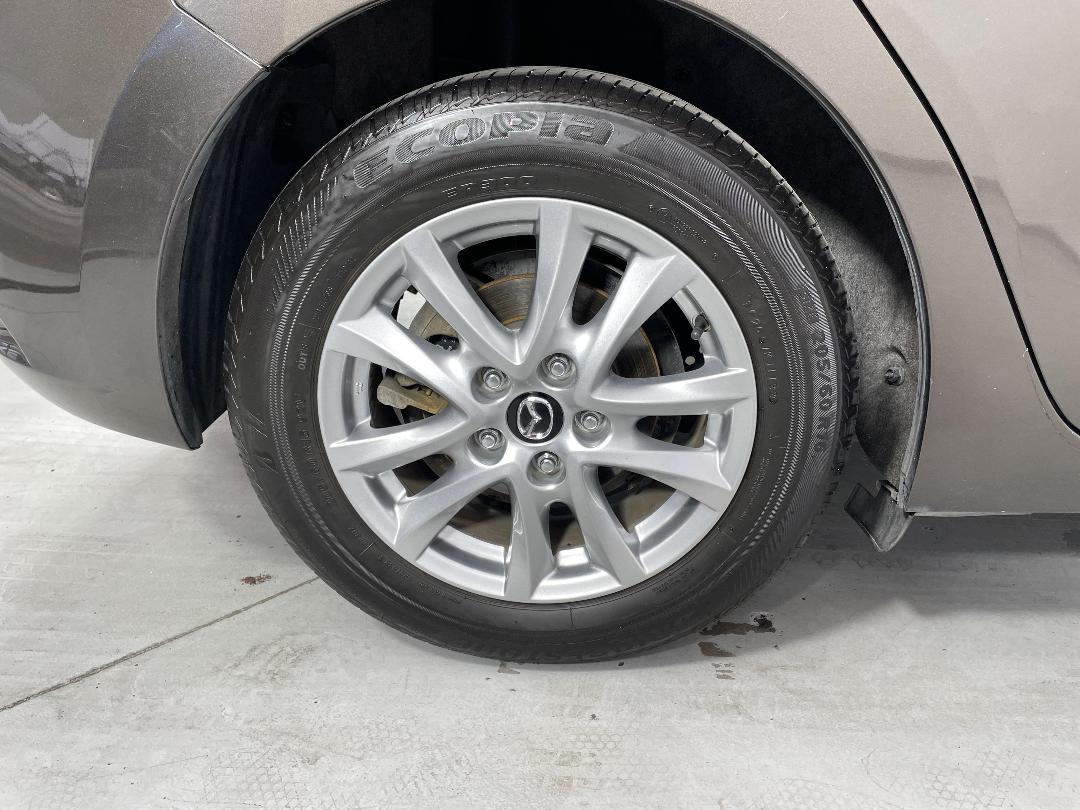 Photo '12' of Mazda Mazda3 Photo '12' of Mazda Mazda3