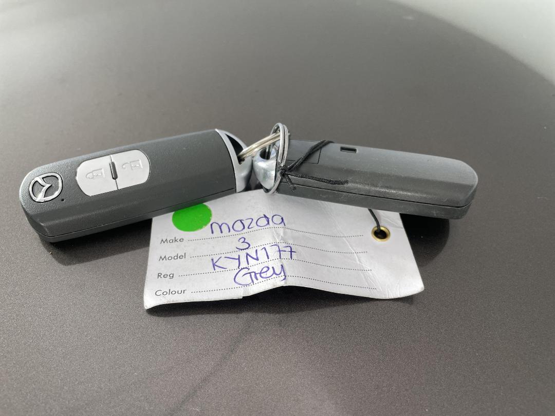 Photo '22' of Mazda Mazda3 Photo '22' of Mazda Mazda3