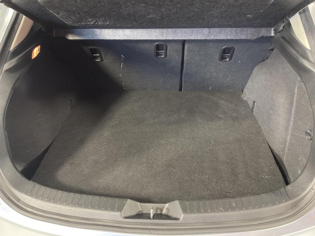 Photo '14' of Mazda Mazda3