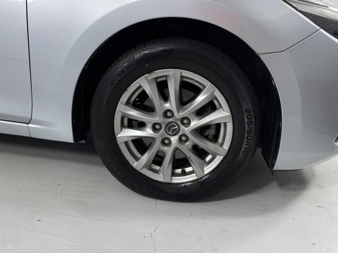 Photo '9' of Mazda Mazda3