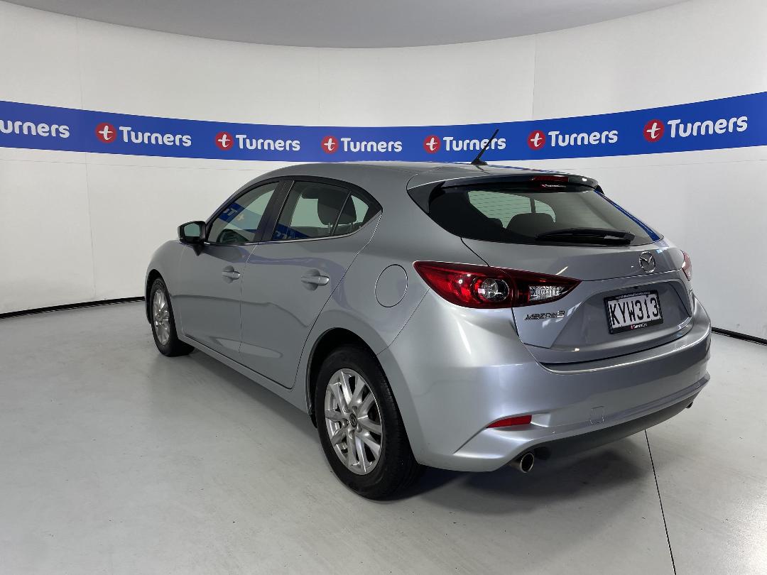 Photo '5' of Mazda Mazda3