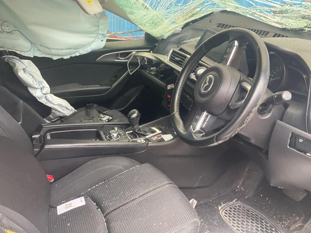 Photo '12' of Mazda Mazda3 GSX