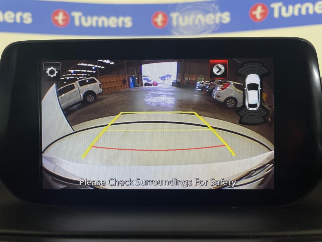 Photo '25' of Mazda Mazda6