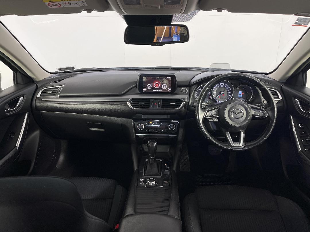 Photo '17' of Mazda Mazda6 Photo '17' of Mazda Mazda6