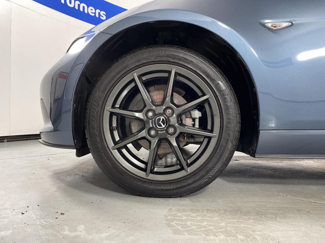 Photo '10' of Mazda MX-5 Photo '10' of Mazda MX-5