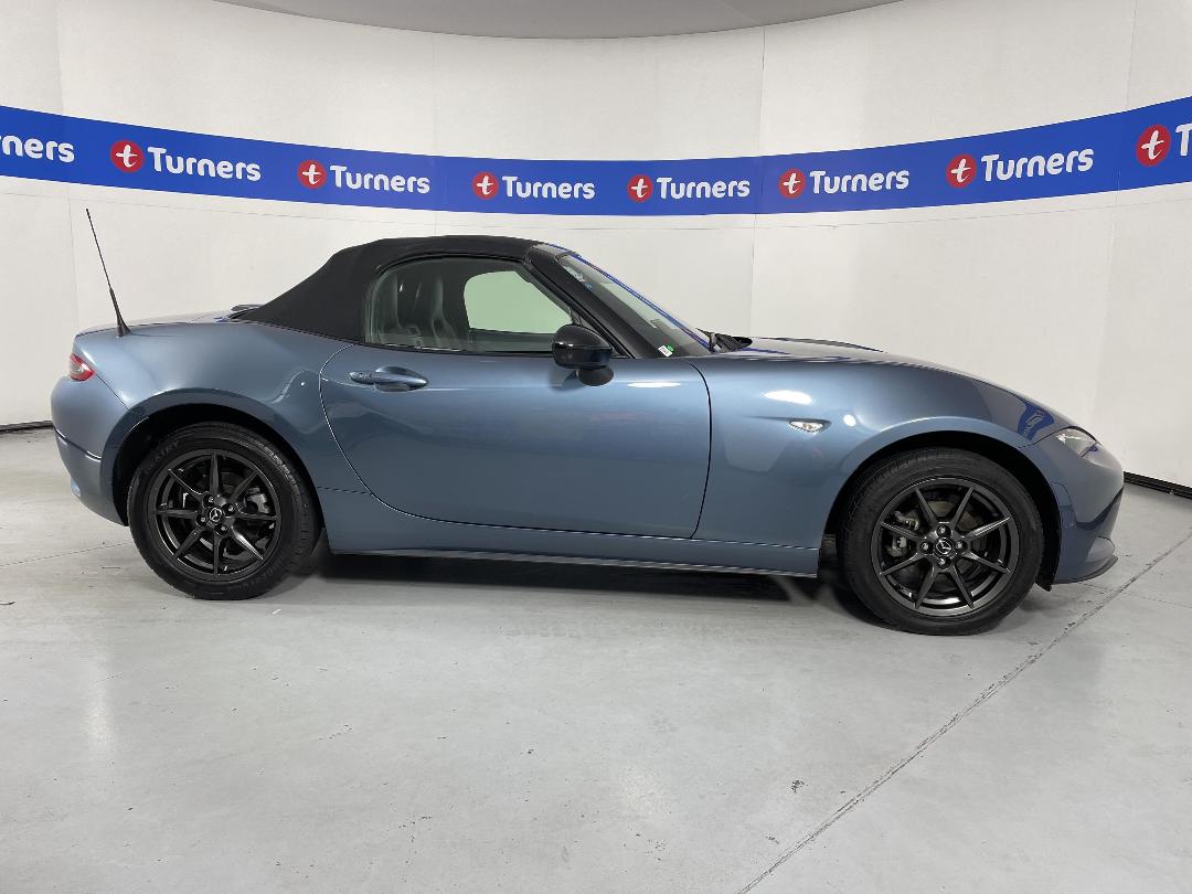 Photo '21' of Mazda MX-5 Photo '21' of Mazda MX-5