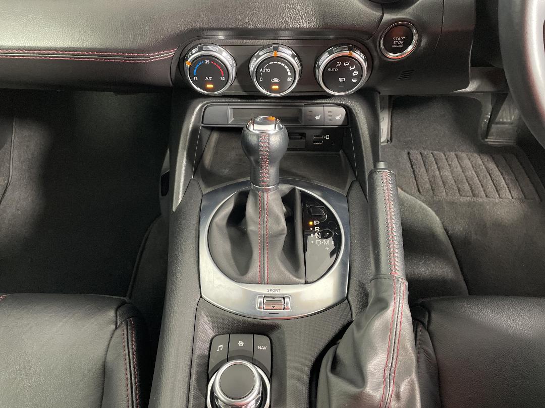 Photo '18' of Mazda MX-5 Photo '18' of Mazda MX-5