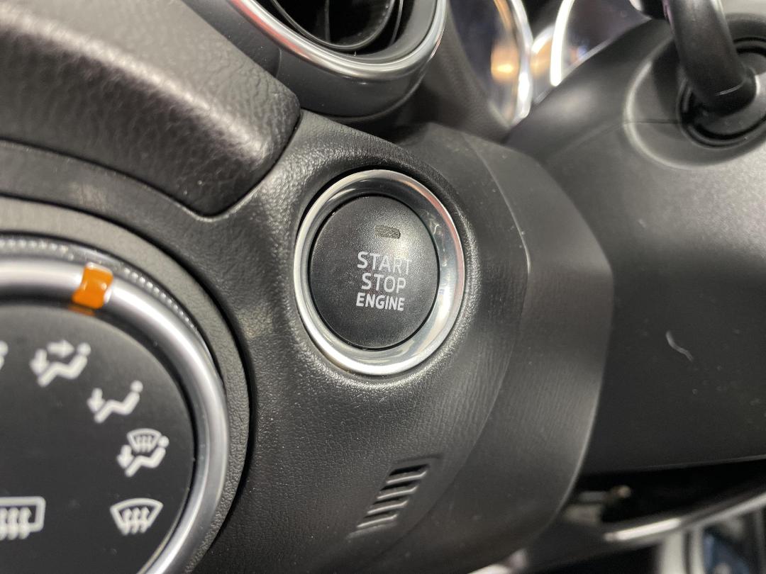 Photo '27' of Mazda MX-5 Photo '27' of Mazda MX-5