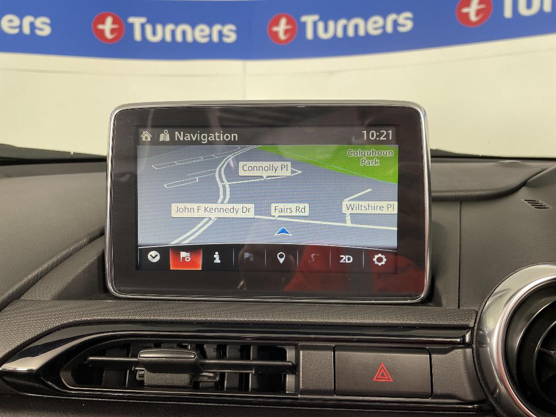 Photo '33' of Mazda MX-5 Photo '33' of Mazda MX-5