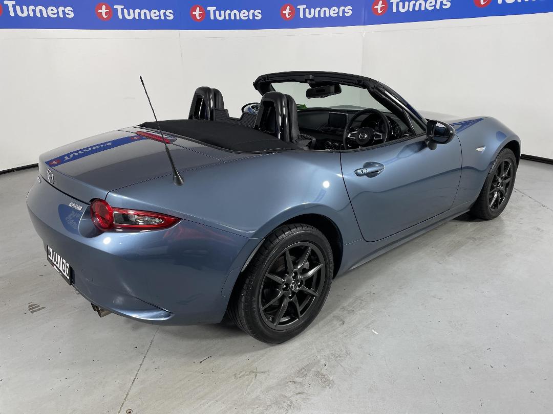 Photo '7' of Mazda MX-5 Photo '7' of Mazda MX-5