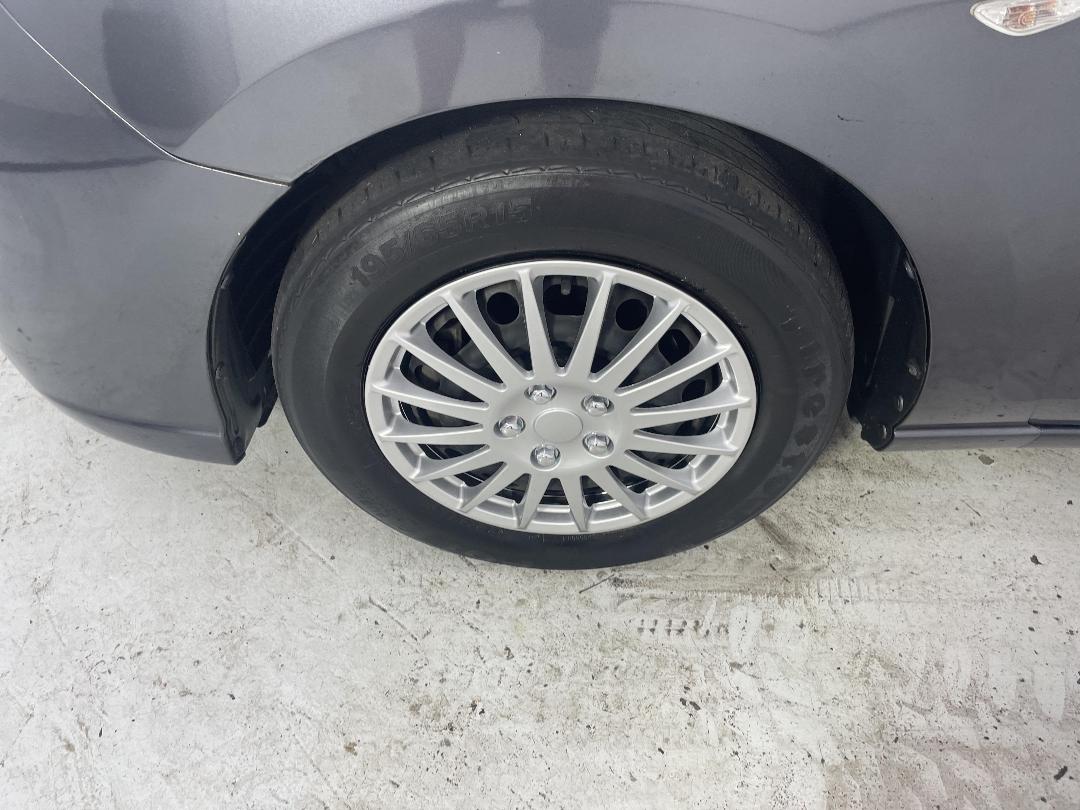 Photo '10' of Mazda Premacy Photo '10' of Mazda Premacy